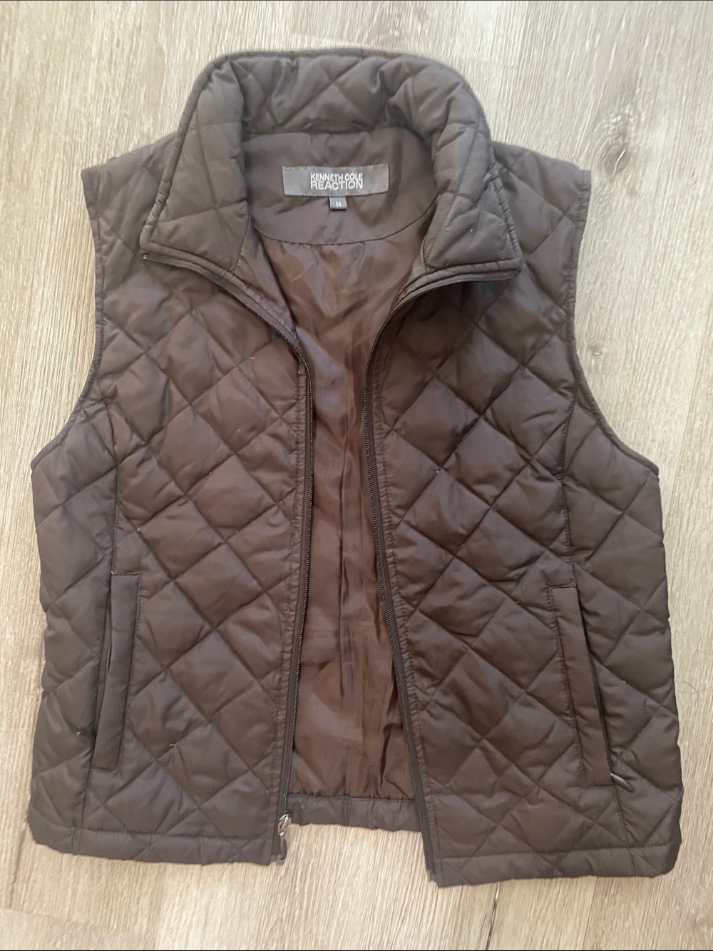 Kenneth Cole Reaction Chocolate Brown Quilted Down Vest | Women’s Medium